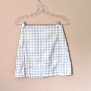 Very new! Brandy Melville double leg opening(slit) mini skirt blue and white